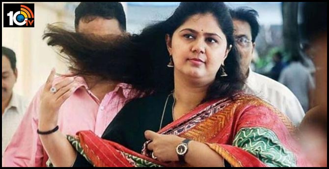 Won't be in BJP core committee, declares Pankaja Munde during rally on home-turf