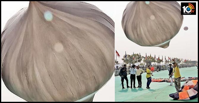 Onion Kites in Ahmedabad Pathangotsev, Gujarat
