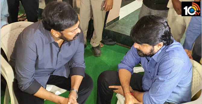 Megastar Chiranjeevi Condolence to Actor Srikanth's Father