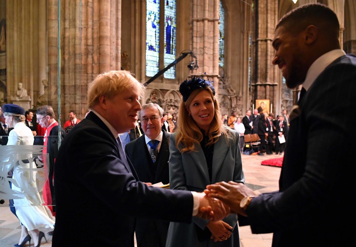 Boris Johnson boasted of shaking hands on day Sage warned not to